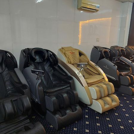 Nhat Quy Hotel Tay Ninh Exteriör bild