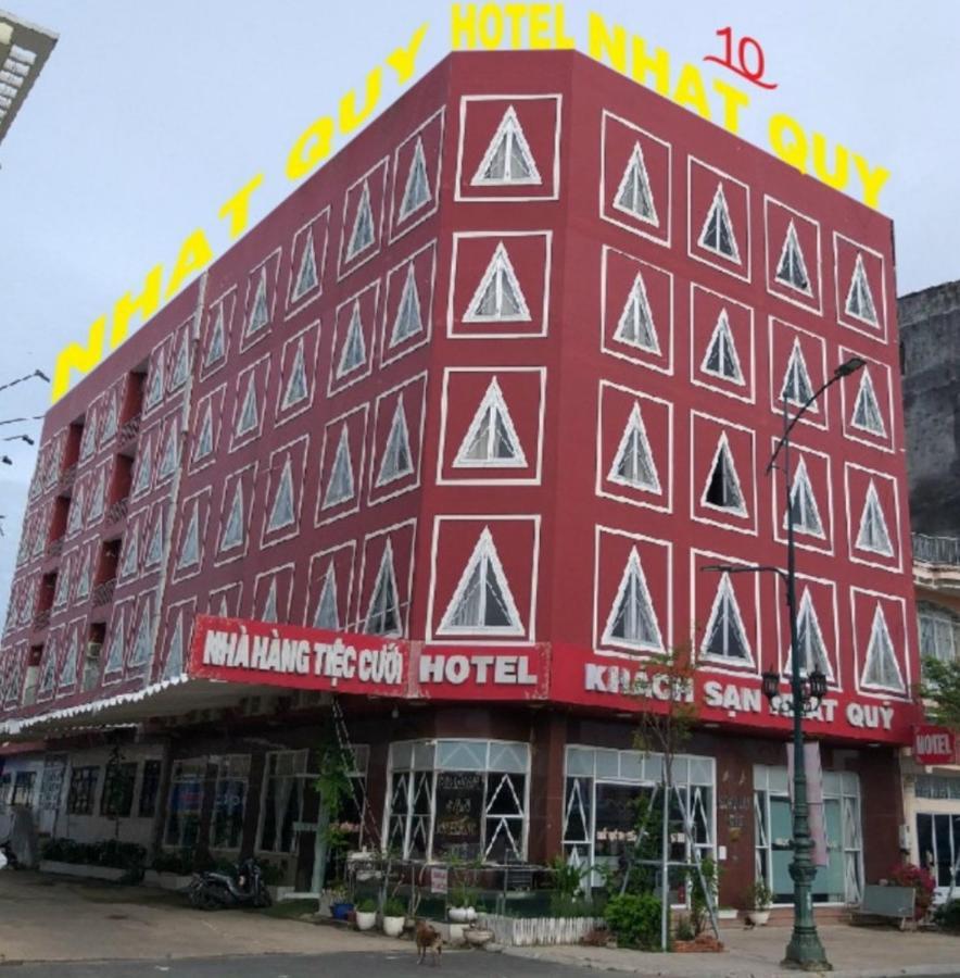 Nhat Quy Hotel Tay Ninh Exteriör bild