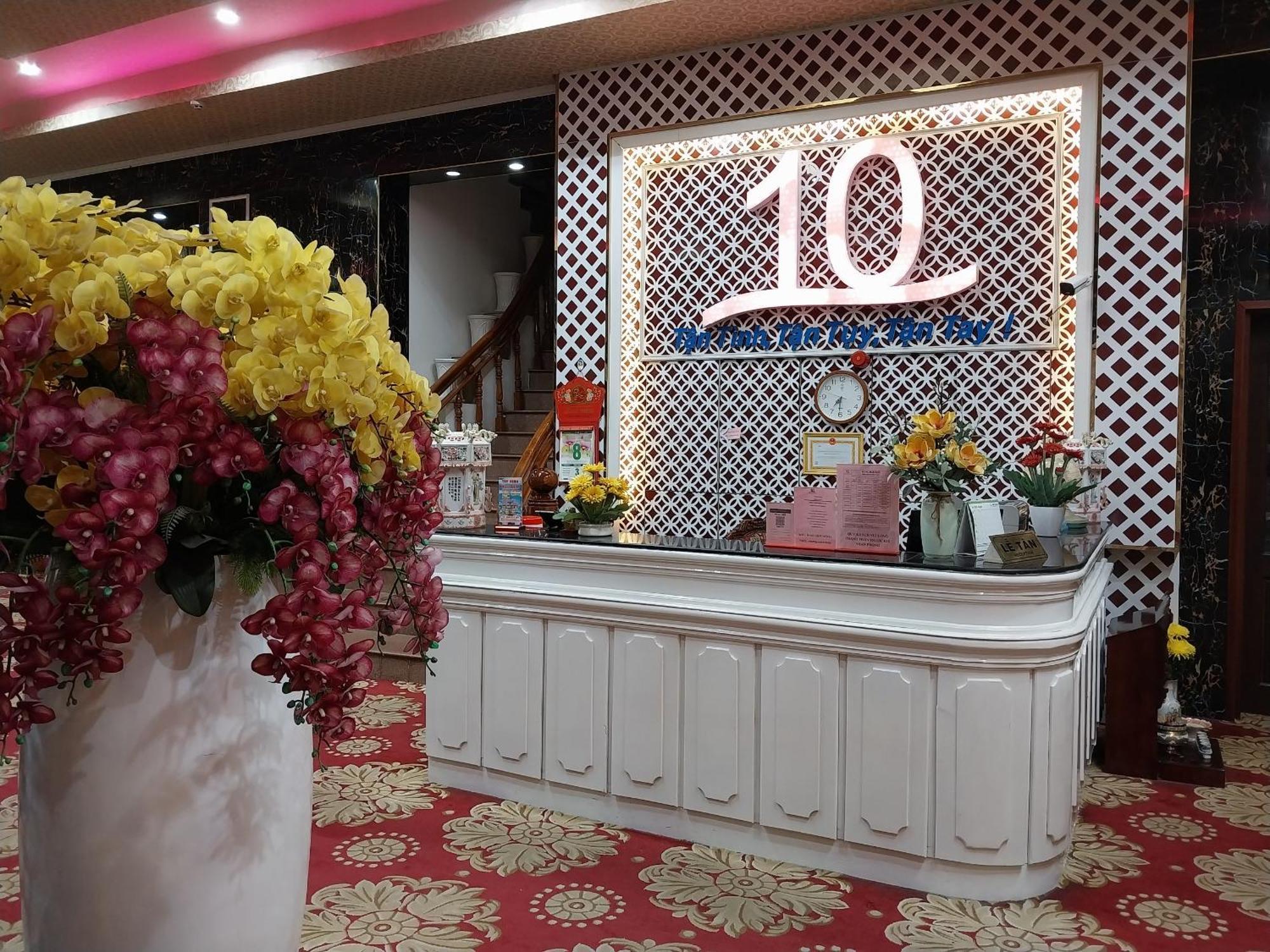 Nhat Quy Hotel Tay Ninh Exteriör bild