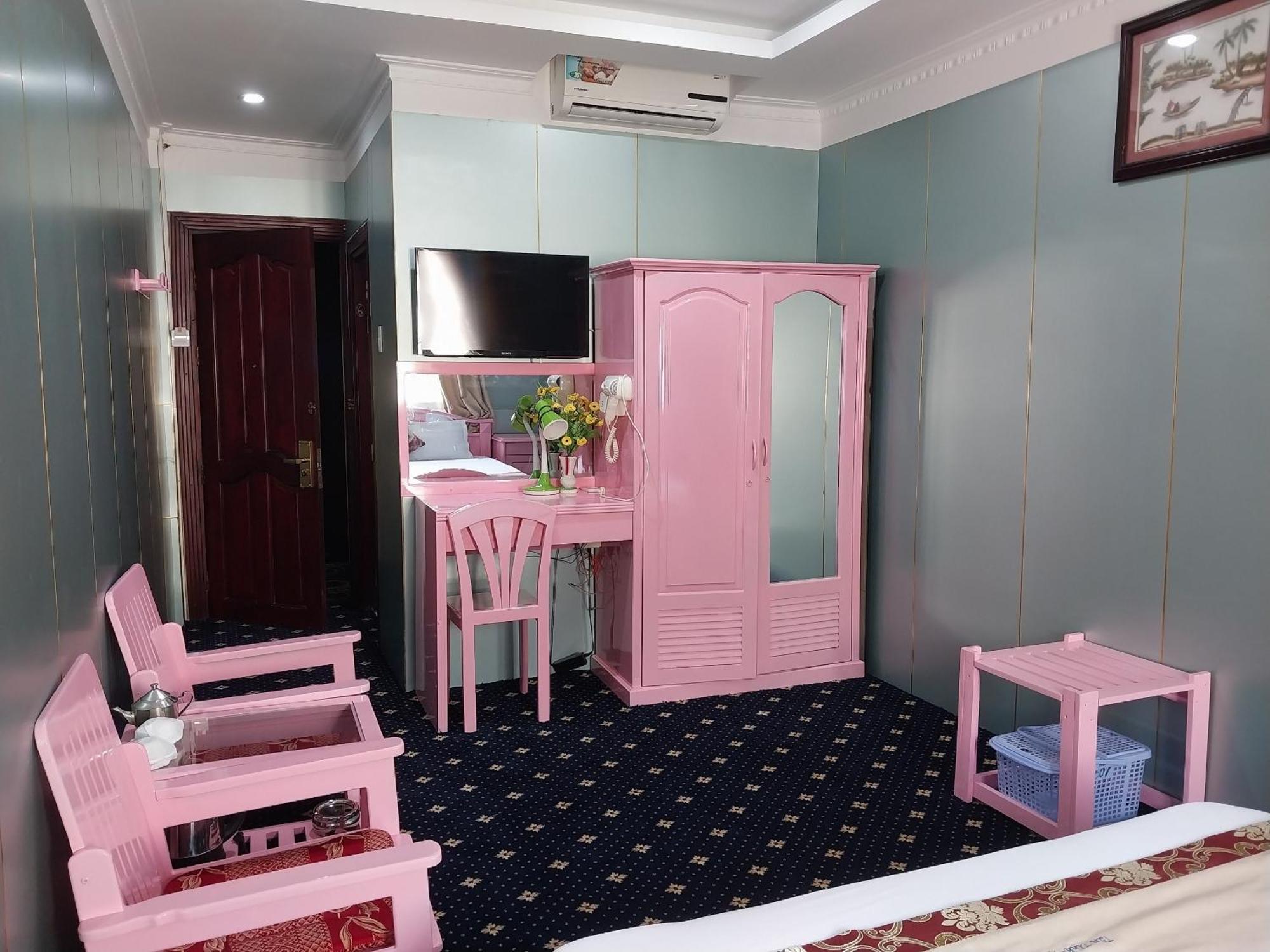 Nhat Quy Hotel Tay Ninh Exteriör bild