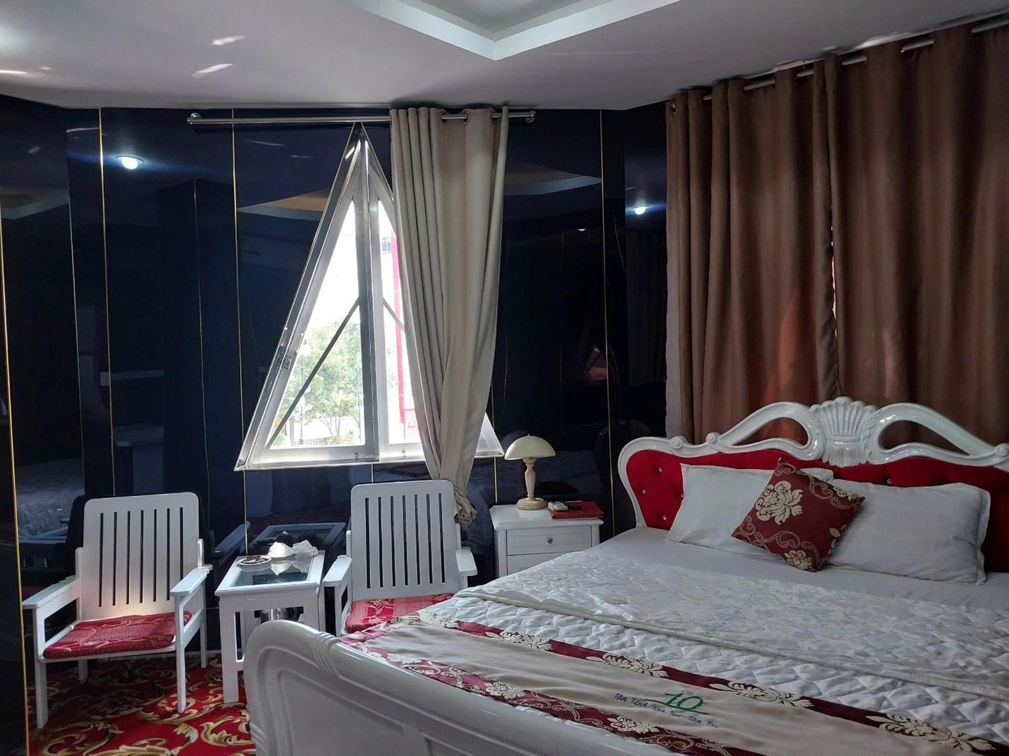 Nhat Quy Hotel Tay Ninh Exteriör bild