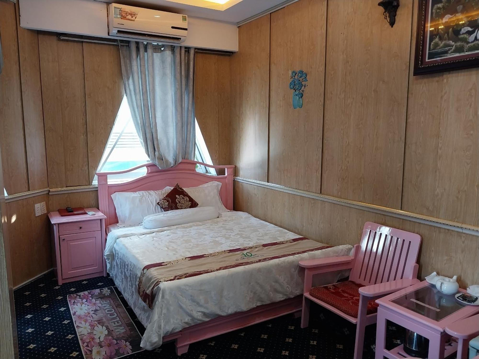 Nhat Quy Hotel Tay Ninh Exteriör bild