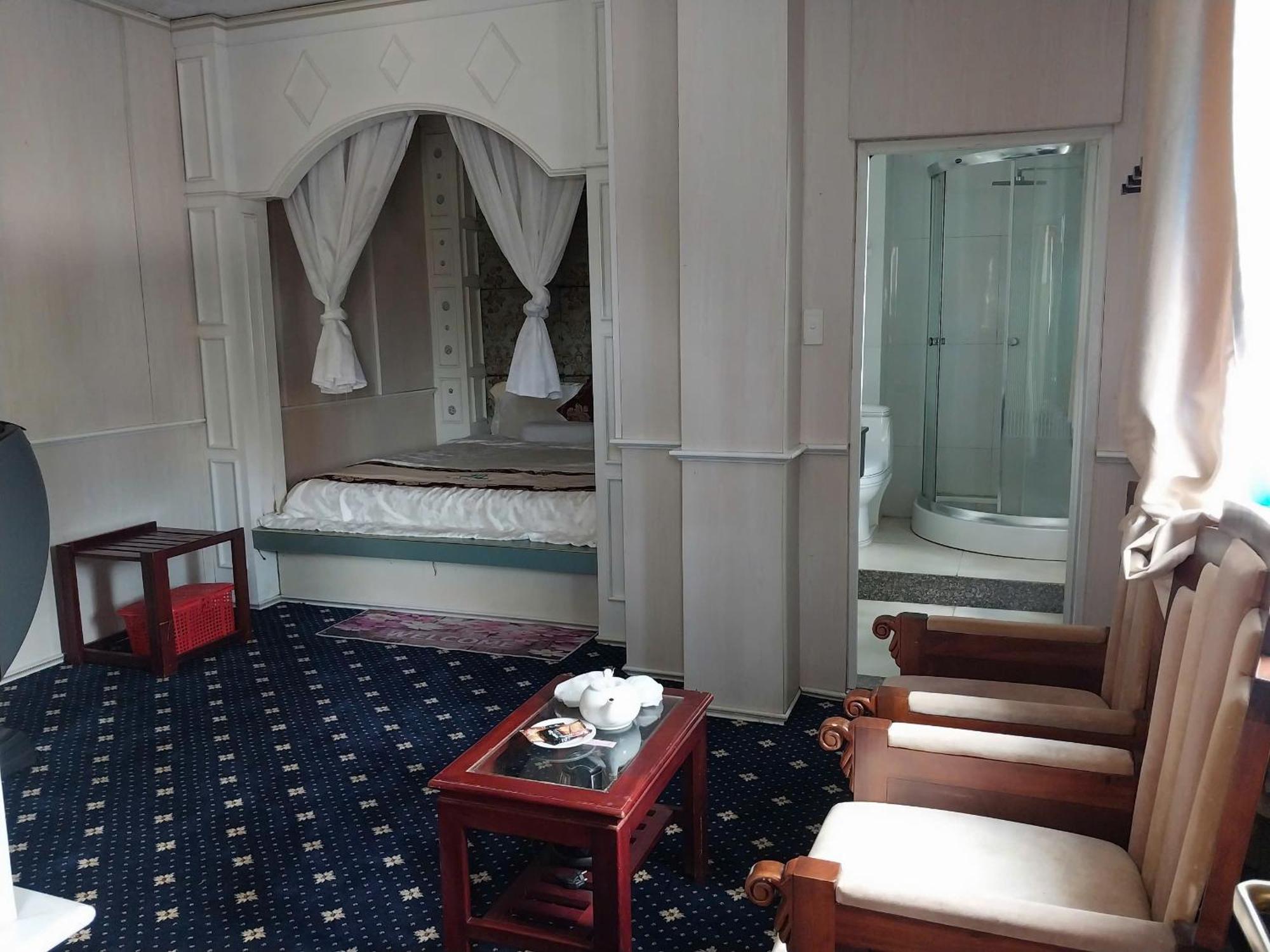 Nhat Quy Hotel Tay Ninh Exteriör bild